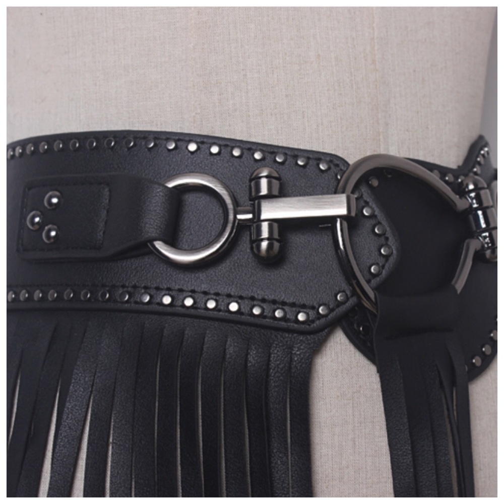 Black Vegan Leather Fringe Belt - Picture 3 of 6